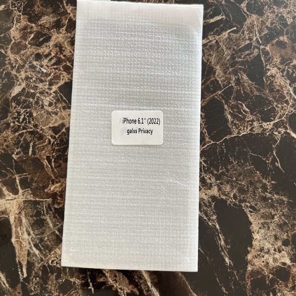 TOCOL 2+2 For iPhone Privacy Screen Protector 6.1''- 2 Pack Phone Case Bonus - Picture 6 of 12